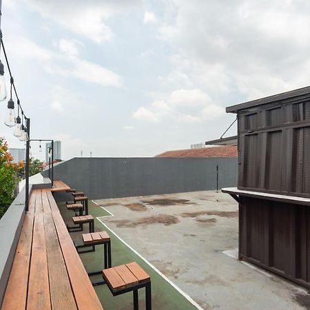 Reddoorz Syariah Near Grand Galaxy Park Otel Ceger Dış mekan fotoğraf